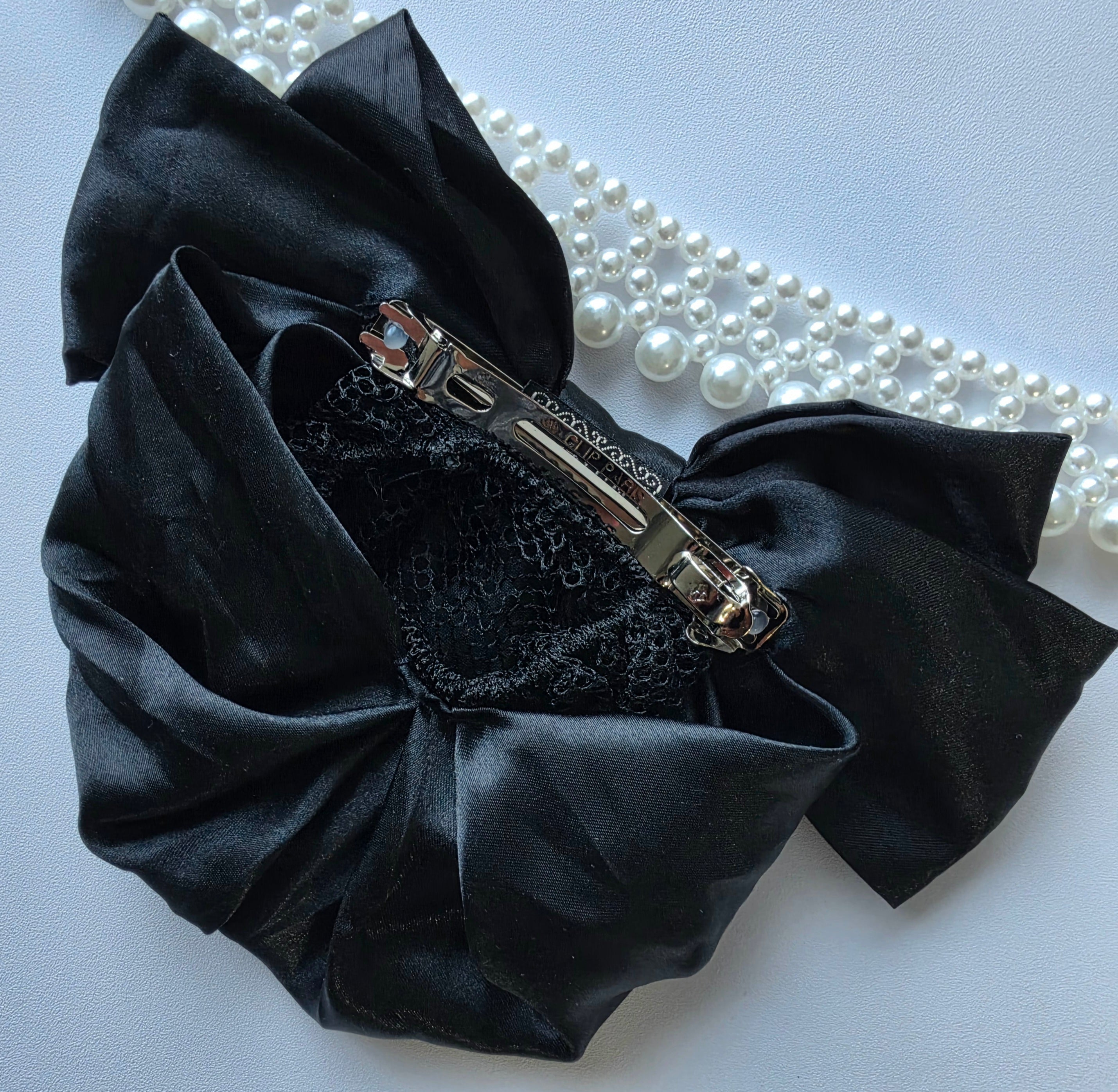 Hideaway Bow Clip