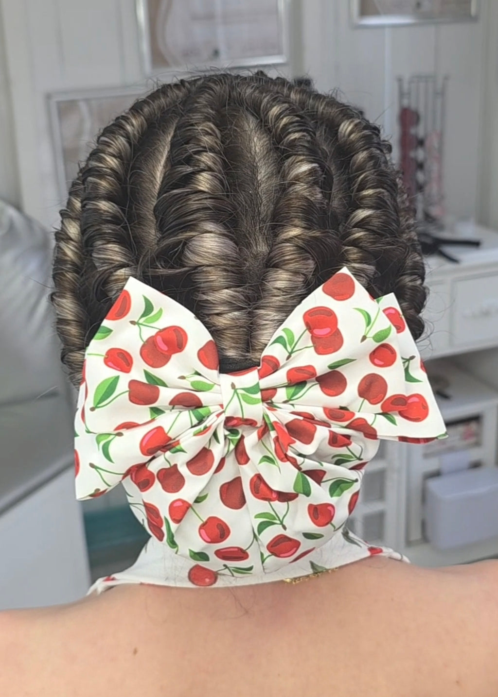 Hideaway Bow Clip