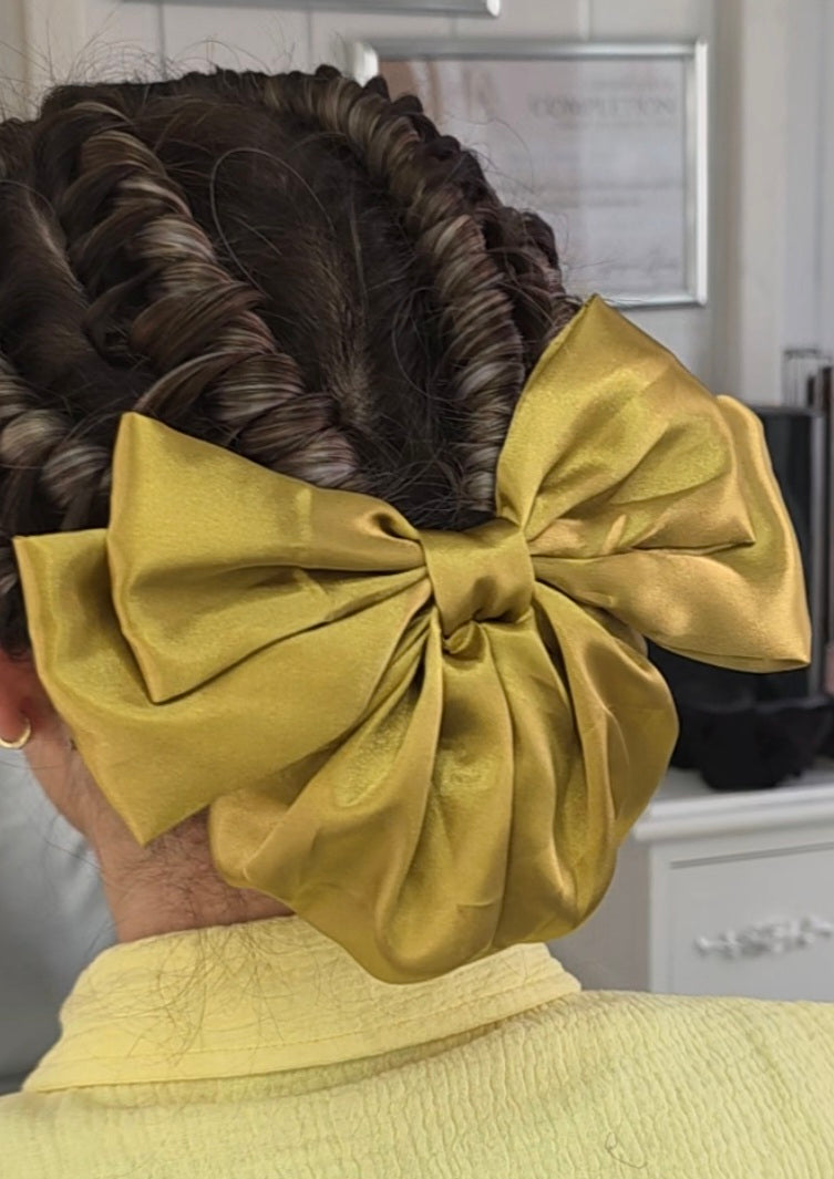 Mustard/Gold Bow hair clip